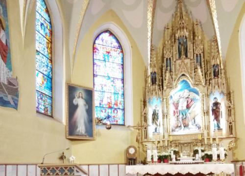 Projekt i&nbsp;wykonanie ambony /&nbsp;Parafia Wilkowice